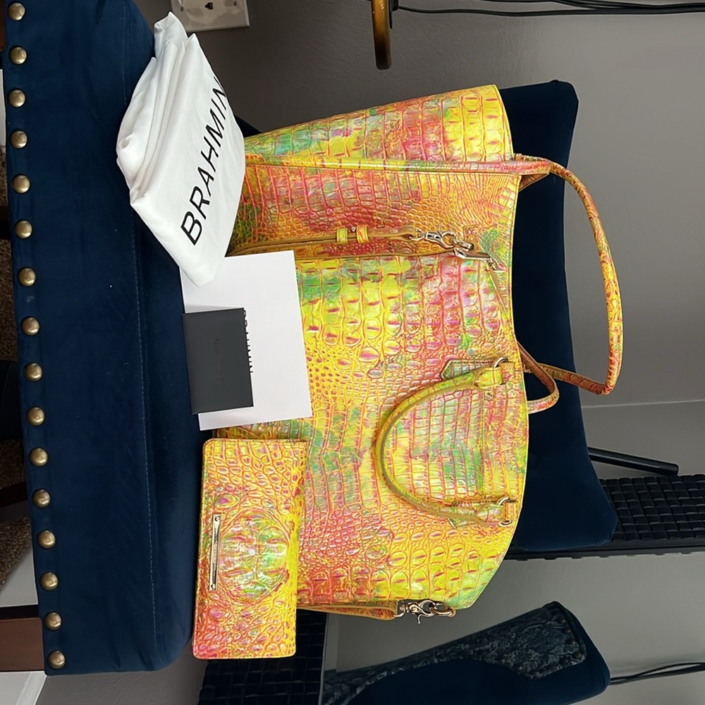 3 matching Brahmins. Bailee Spritz Melbourne, Large Duxbury Satchel and wallet